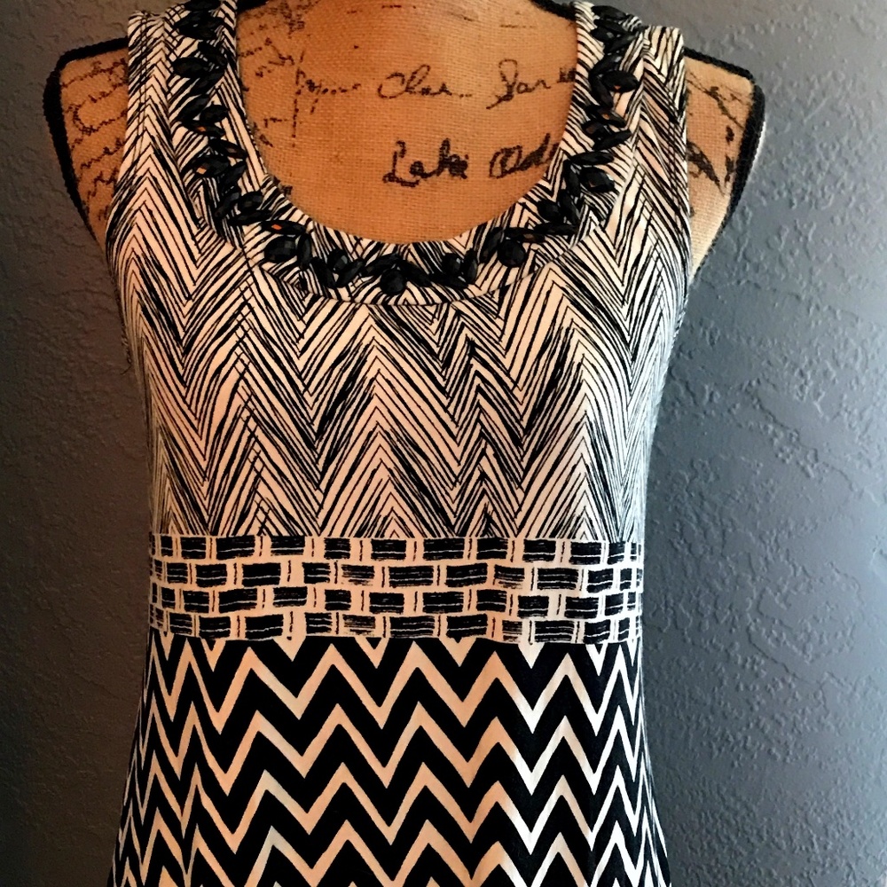 Chico's Sleeveless Maxi Dress chevron/Geo print